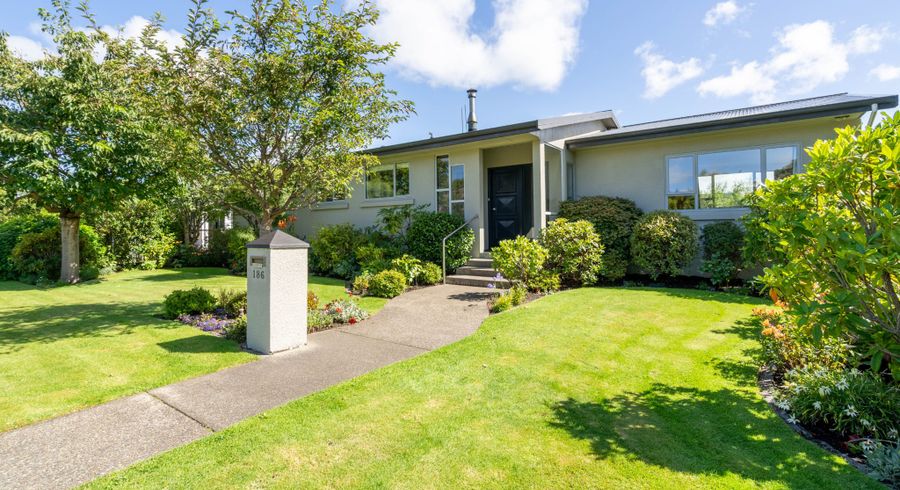  at 186 Terrace Street, Rosedale, Invercargill