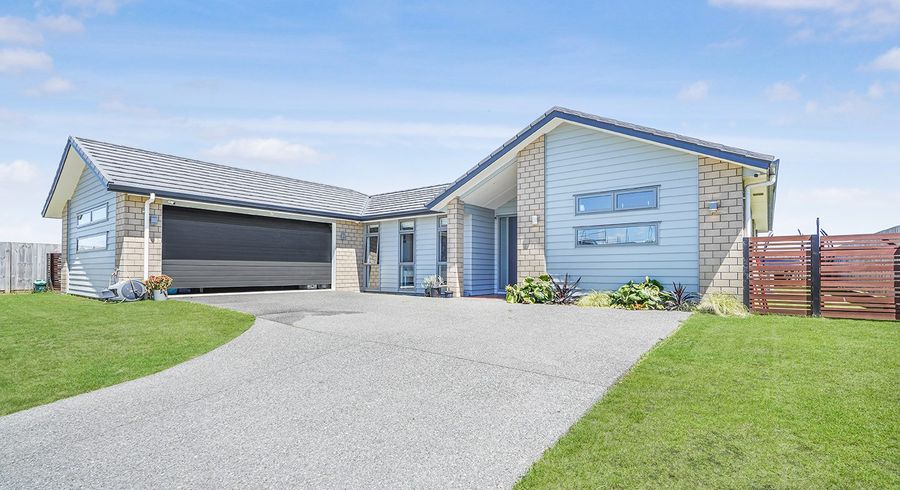  at 8 Ekara Road, Flagstaff, Hamilton