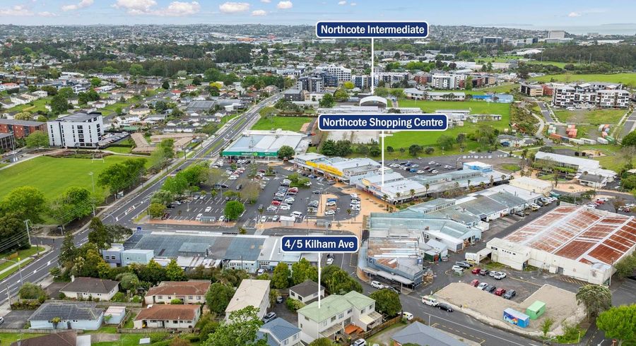  at 4/5 Kilham Avenue, Northcote, North Shore City, Auckland