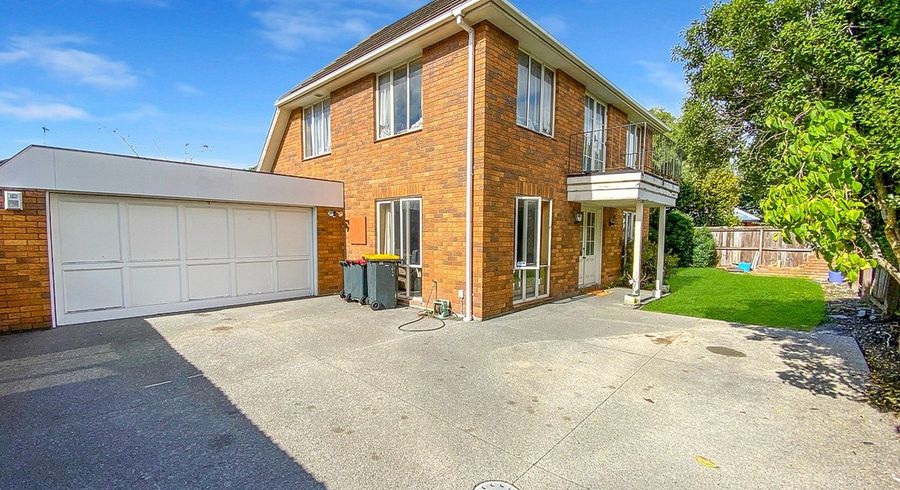  at 64a Peer Street, Ilam, Christchurch City, Canterbury