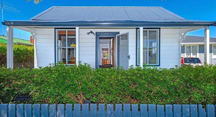  at 44 Albert Street, Te Hapara, Gisborne