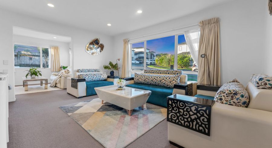  at 31 Amaretto Avenue, Flat Bush, Manukau City, Auckland