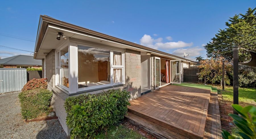  at Flat 1/90 MacKenzie Avenue, Woolston, Christchurch City, Canterbury