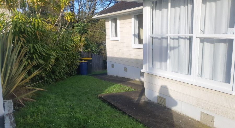  at 81B Woodglen Road, Glen Eden, Waitakere City, Auckland