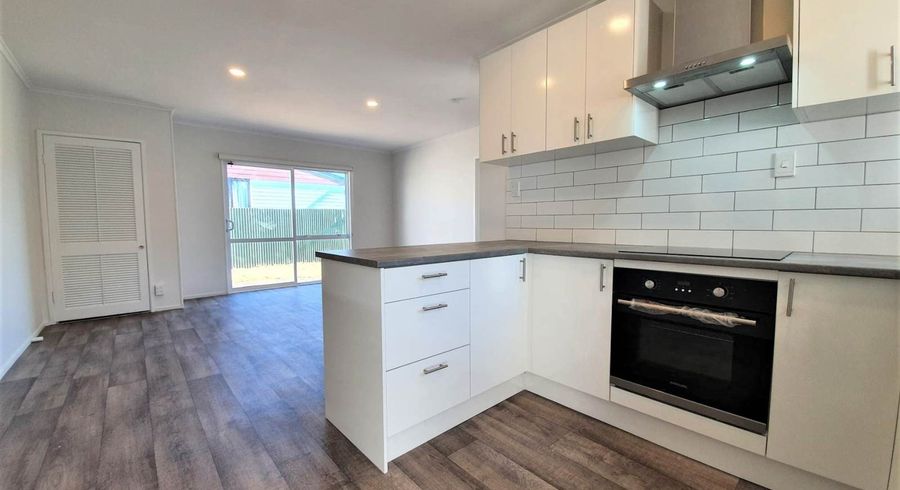  at 4/38 Allenby Road, Panmure, Auckland City, Auckland
