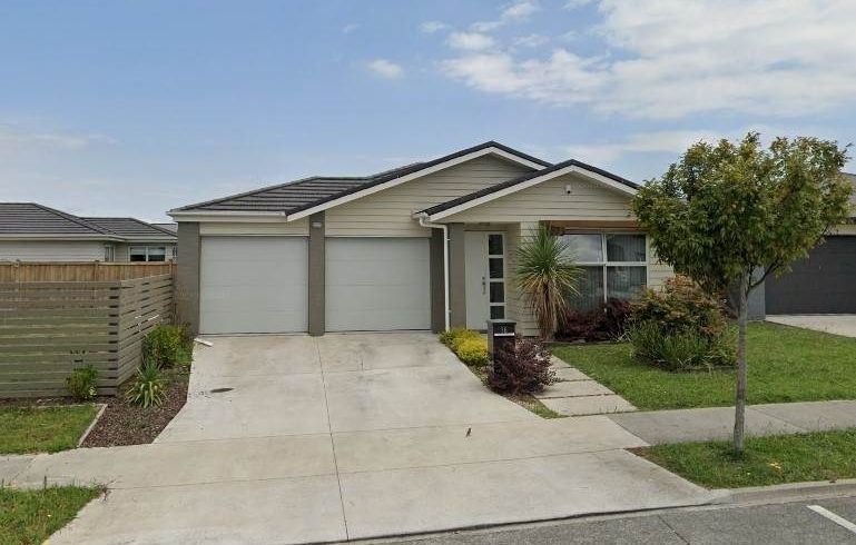  at 16 Treestump Road, Takanini, Papakura, Auckland