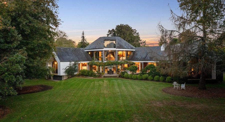  at 37 Island View Road, Karaka, Franklin, Auckland