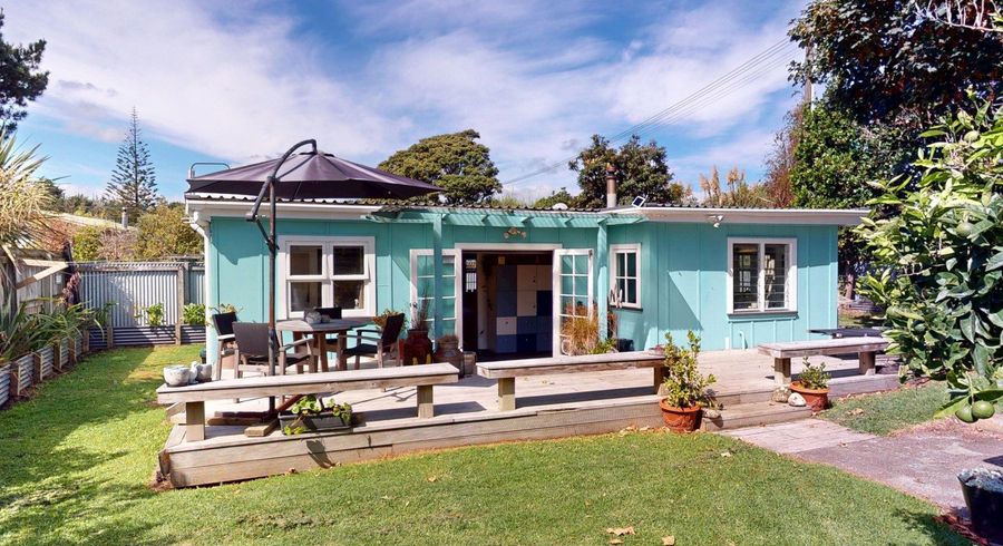  at 4 Gloucester Street, Waitarere Beach, Horowhenua, Manawatu / Whanganui