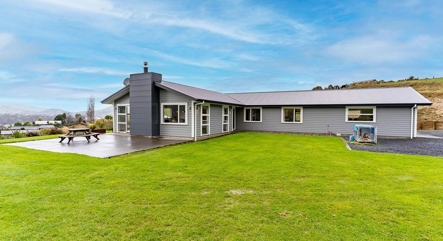  at 11 Kens Lane, Sawyers Bay, Dunedin