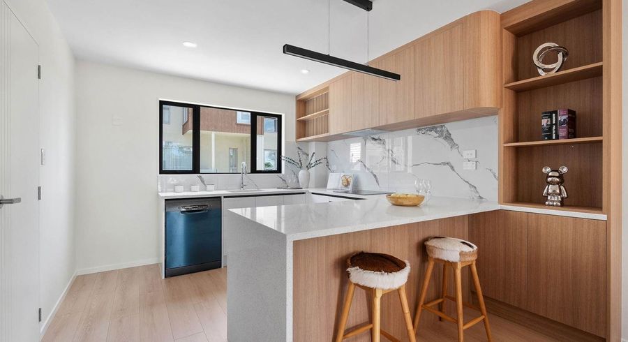  at 8/145 Albany Highway, Albany, North Shore City, Auckland