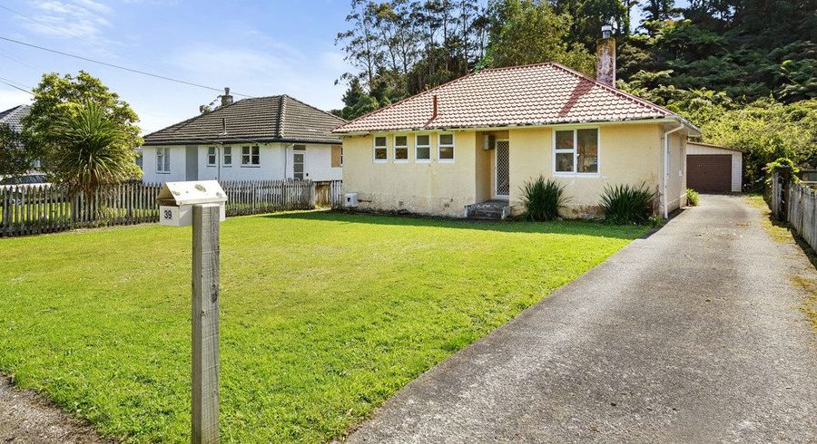  at 39 Fleet Street, Naenae, Lower Hutt