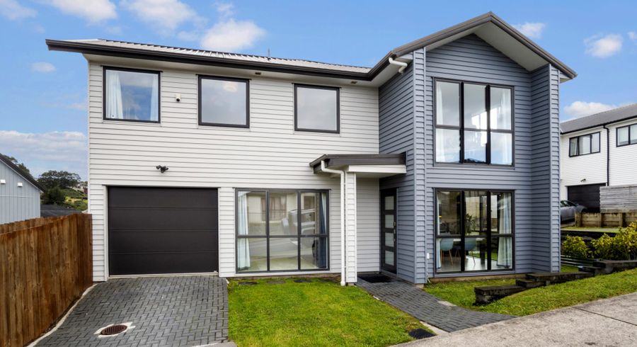  at 21 Mamuku Drive, Massey, Waitakere City, Auckland