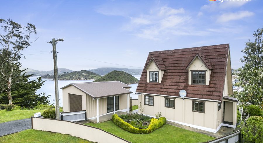  at 53 Island Terrace, Port Chalmers, Dunedin