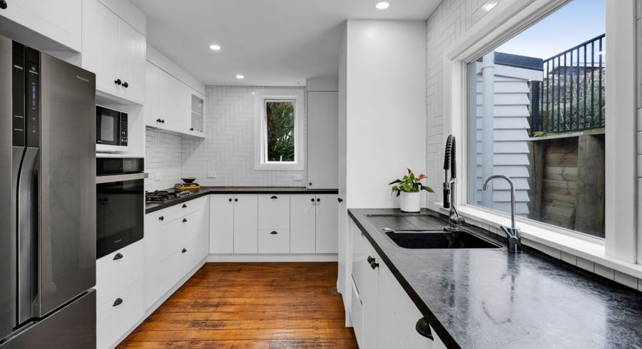  at 60 Lorna Street, Lynmouth, New Plymouth, Taranaki