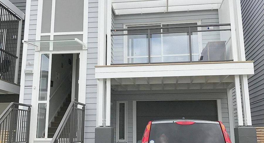  at 35 Joseph Street, Flat Bush, Manukau City, Auckland