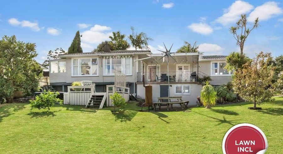  at 30 McFadzean Drive, Blockhouse Bay, Auckland City, Auckland