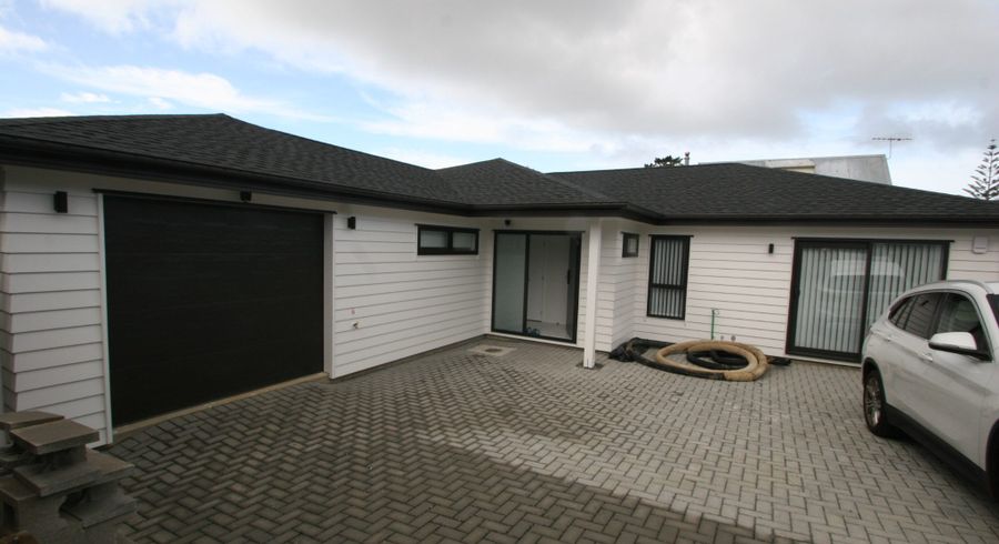  at 63 Fairclough Road, Beach Haven, North Shore City, Auckland