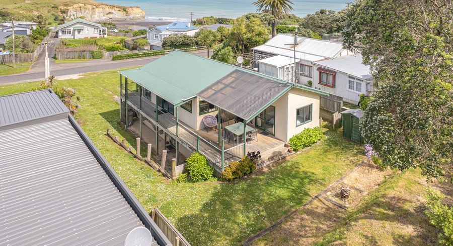  at 9 Mowhanau Drive, Kai Iwi