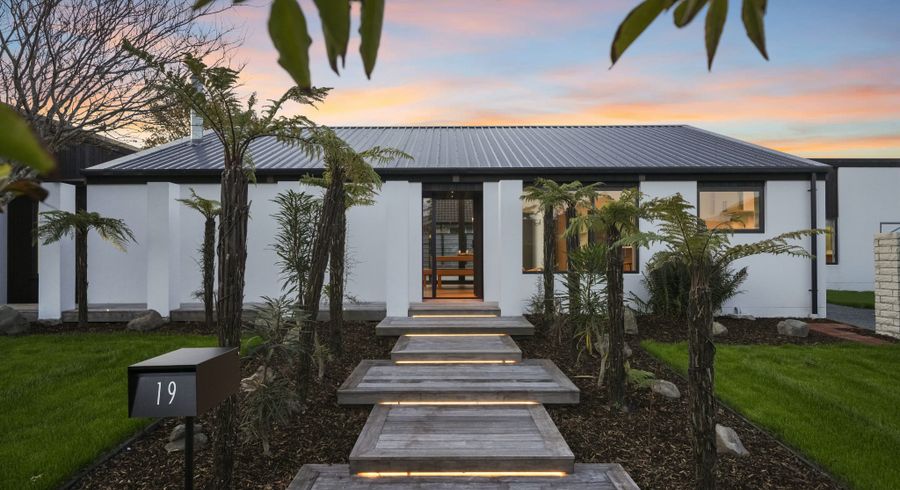  at 19 Dunbarton Street, Redwood, Christchurch