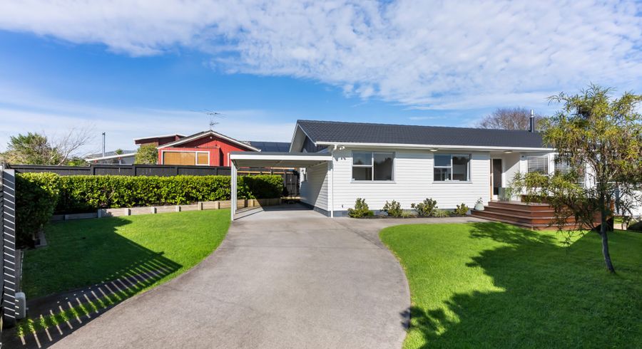  at 110 Lantana Road, Green Bay, Waitakere City, Auckland