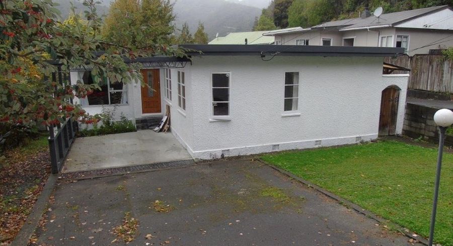  at 11 Kopara Grove, Stokes Valley, Lower Hutt, Wellington