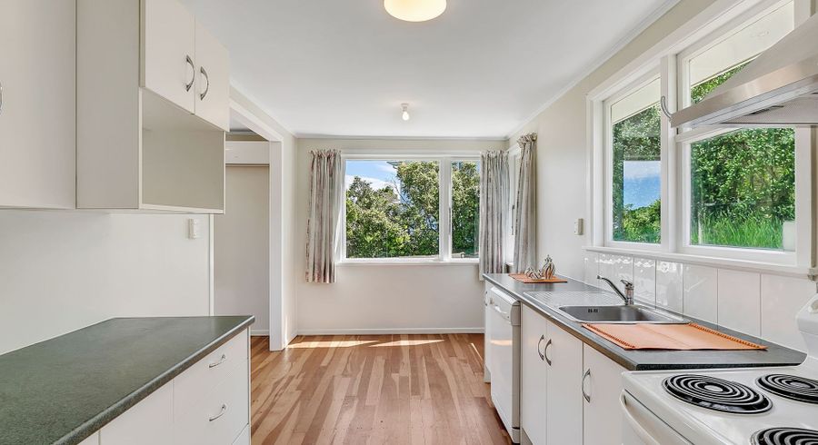 at 16 Komata Grove, Waitangirua, Porirua