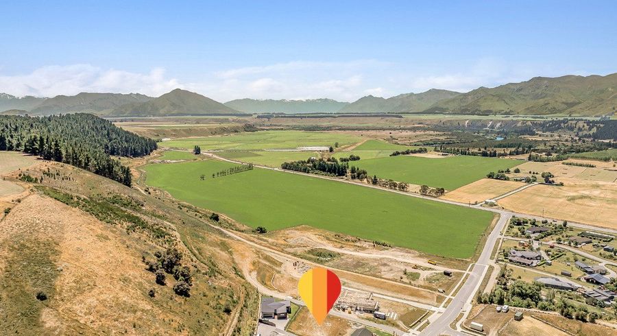  at 4 Golden River Lane, Luggate, Wanaka, Otago