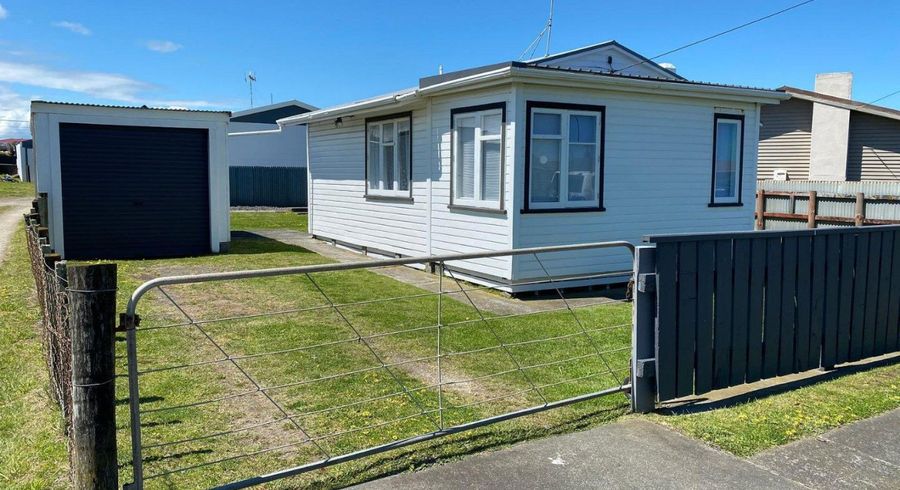  at 10 Cornfoot Street, Castlecliff, Whanganui, Manawatu / Whanganui