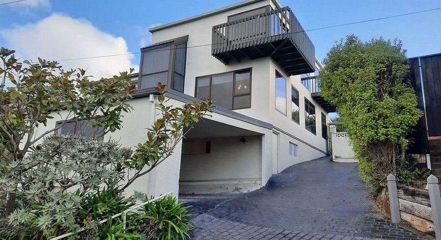  at 76 Mount Pleasant Road, Mount Pleasant, Christchurch City, Canterbury
