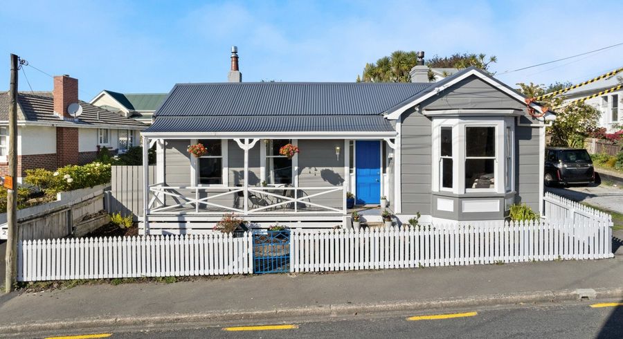  at 27 Galloway Street, Mornington, Dunedin