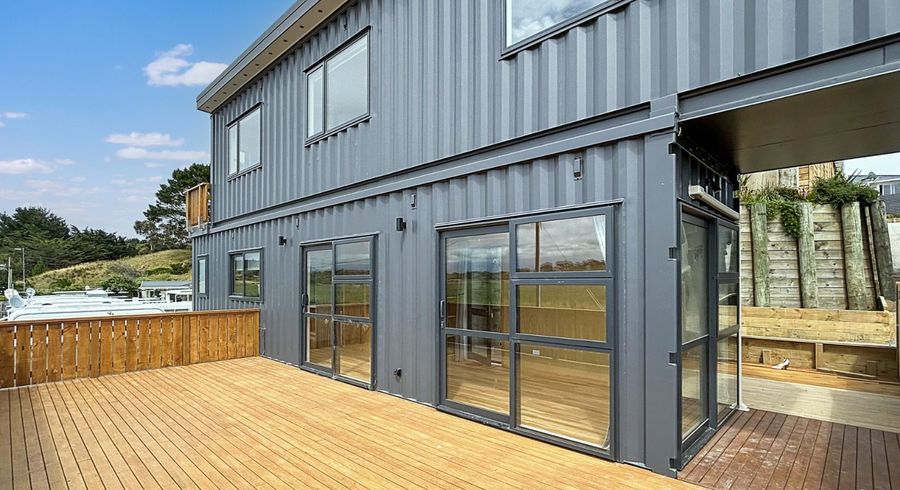  at 12A Forest Road, Waitarere Beach, Horowhenua, Manawatu / Whanganui