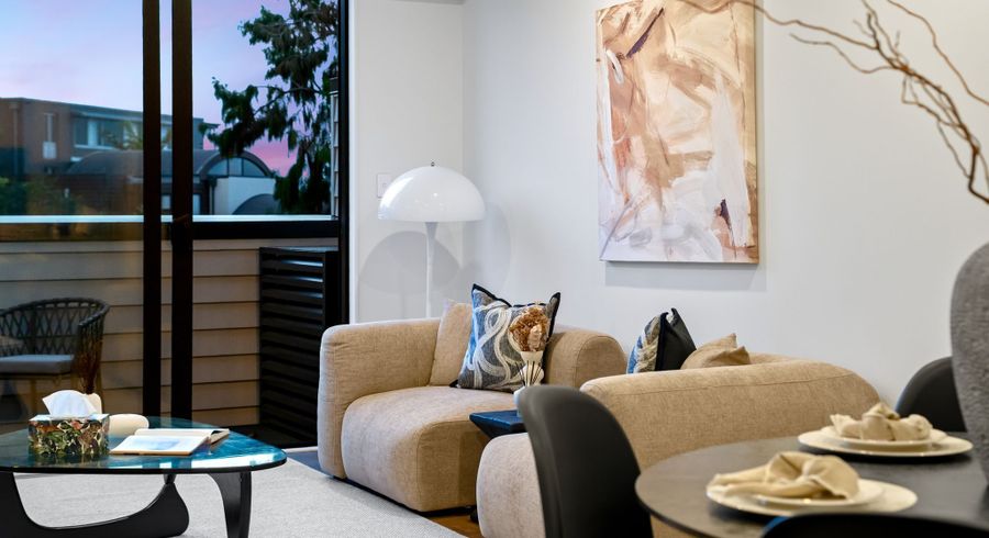  at 1/10 Meadowbank Road, Meadowbank, Auckland City, Auckland
