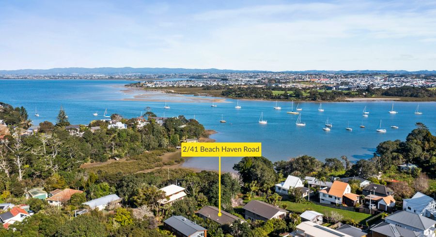  at 2/41 Beach Haven Road, Beach Haven, Auckland