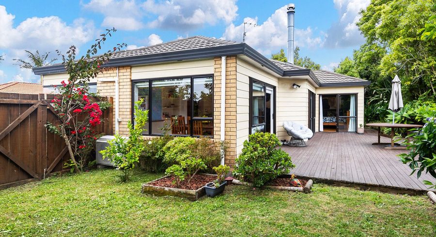  at 446F West Coast Road, Glen Eden, Auckland
