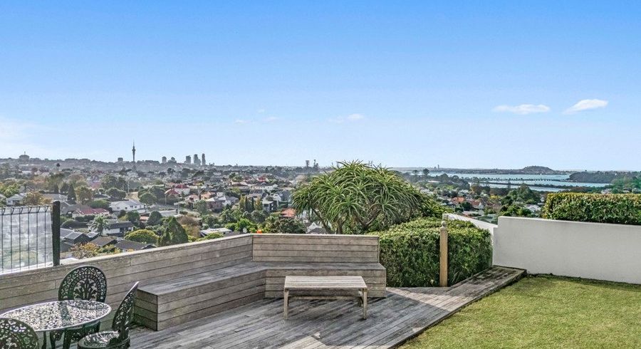  at 96D Upland Road, Remuera, Auckland City, Auckland