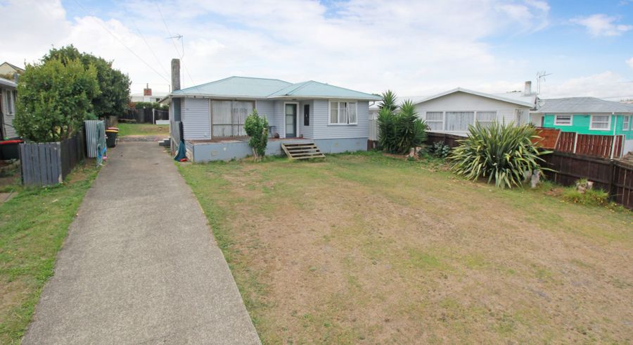  at 16 Eddowes Street, Manurewa, Manukau City, Auckland