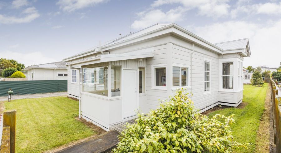  at 27a Joseph Street, West End, Palmerston North, Manawatu / Whanganui