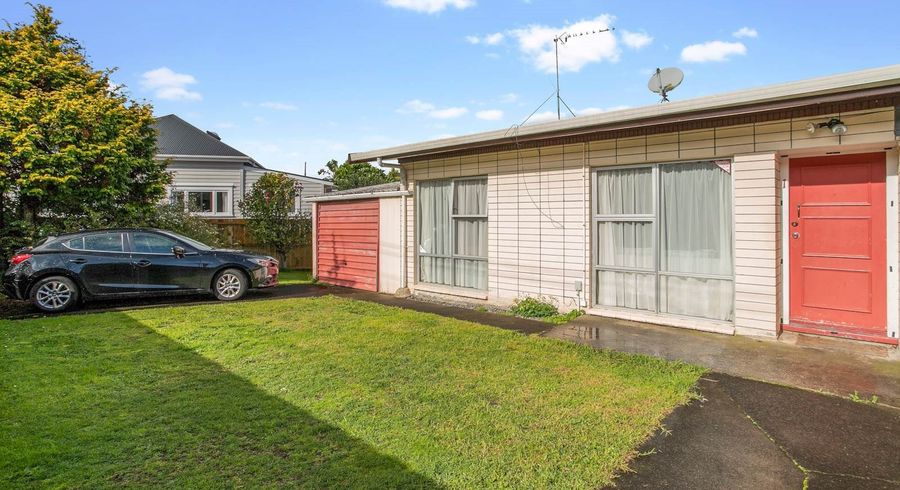  at 1/40 Leslie Avenue, Sandringham, Auckland