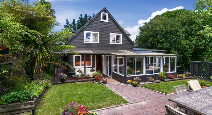  at 54 Hobson Road, Lucas Heights, Auckland