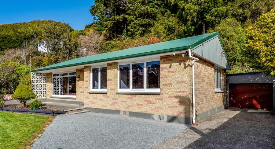  at 564 Main Road North, Timberlea, Upper Hutt, Wellington