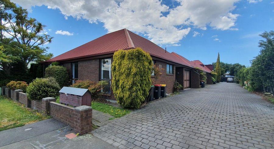  at 1/18 Division Street, Riccarton, Christchurch City, Canterbury