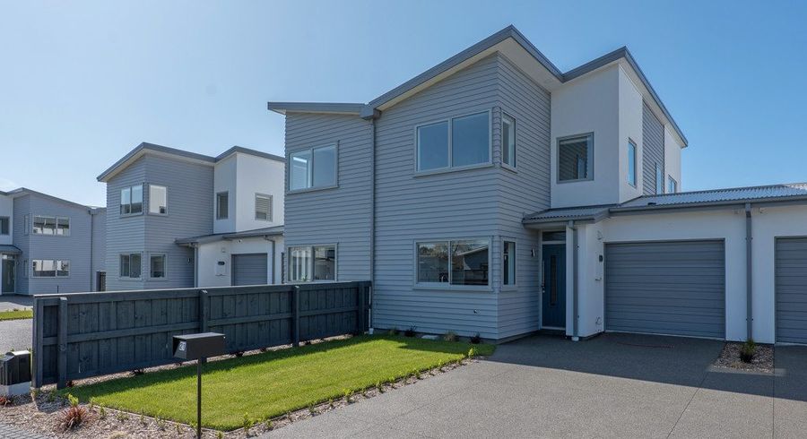  at 19 Kakapo Lane, REDWOOD