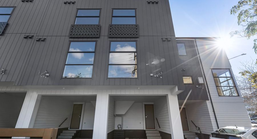  at 2/379 Great South Road, Ellerslie, Auckland City, Auckland