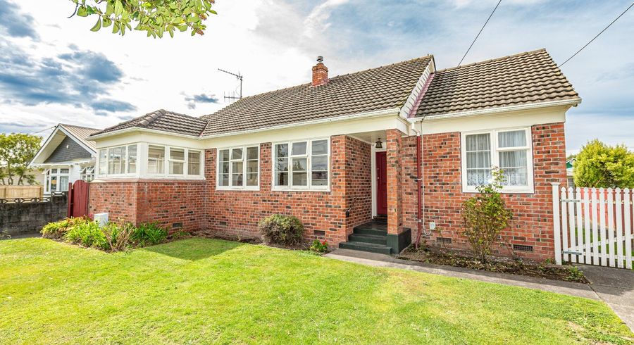  at 26 Broughton Street, Whanganui East, Whanganui, Manawatu / Whanganui