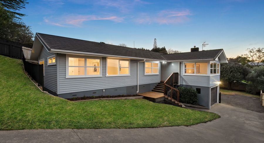  at 8 Beswick Place, Birkdale, North Shore City, Auckland