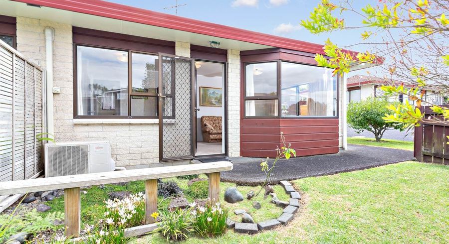  at 2/54 Nikau St, New Lynn, Waitakere City, Auckland