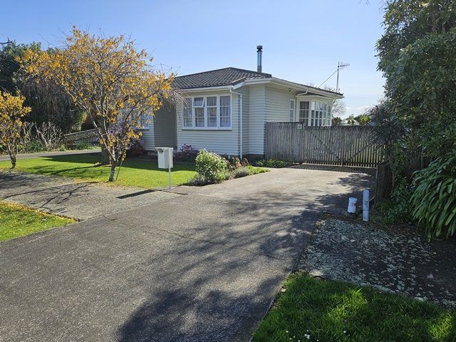  at 41 Park Road, West End, Palmerston North, Manawatu / Whanganui