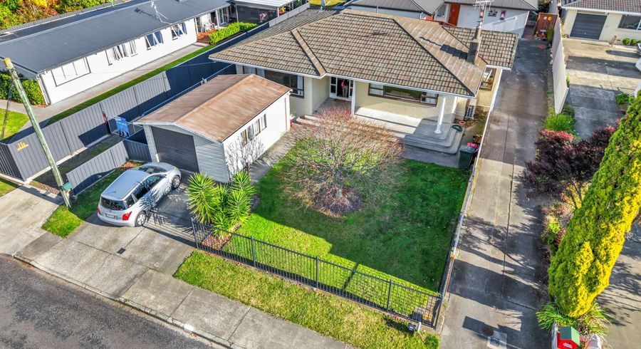  at 13 Cambridge Terrace, Taradale, Napier, Hawke's Bay