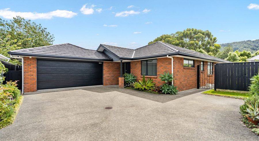  at 9A WILLOW GROVE, Ebdentown, Upper Hutt