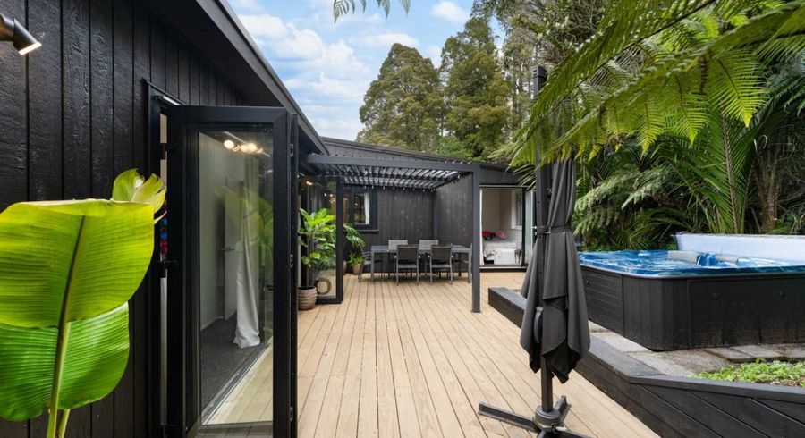  at 3 Huia Road, Titirangi, Waitakere City, Auckland